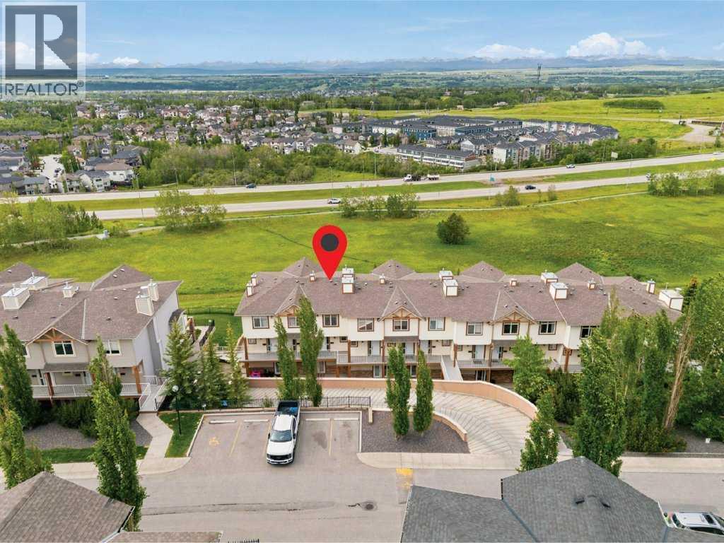 #11 133 Rockyledge View NW - 25
