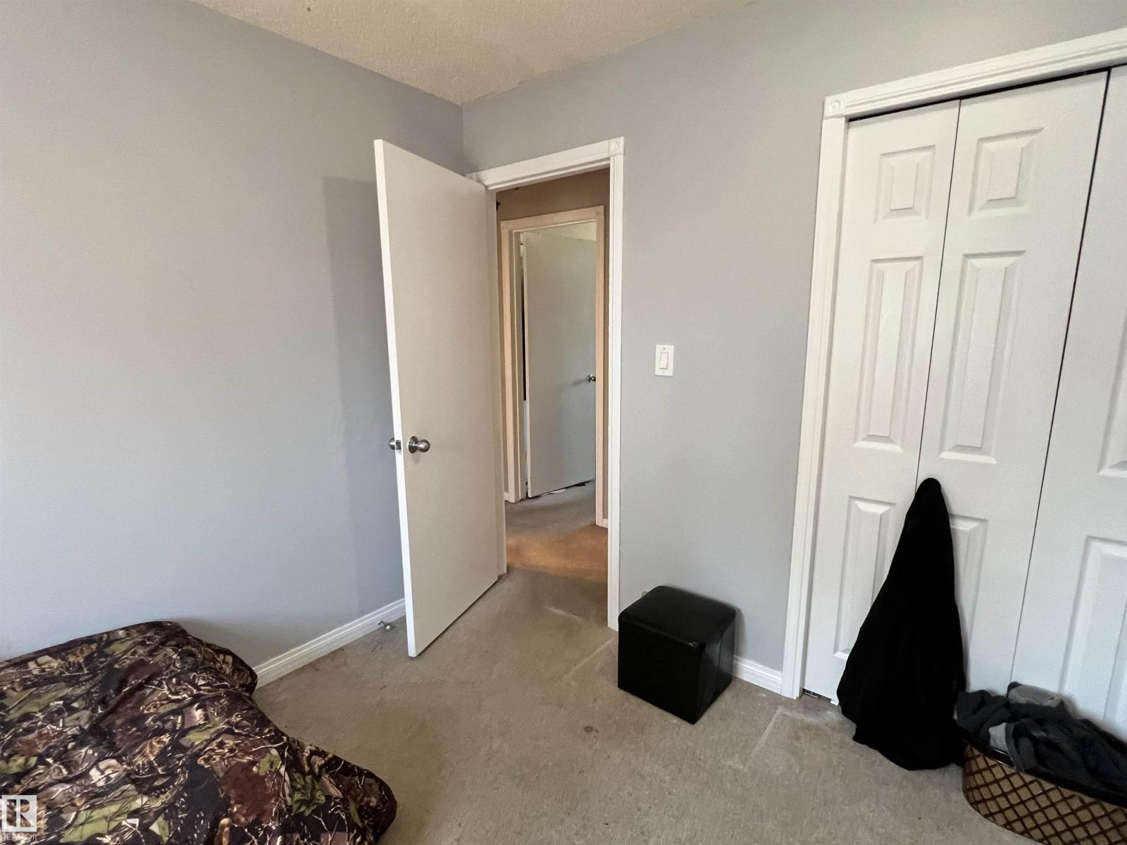 9305 97 AV - Image 12