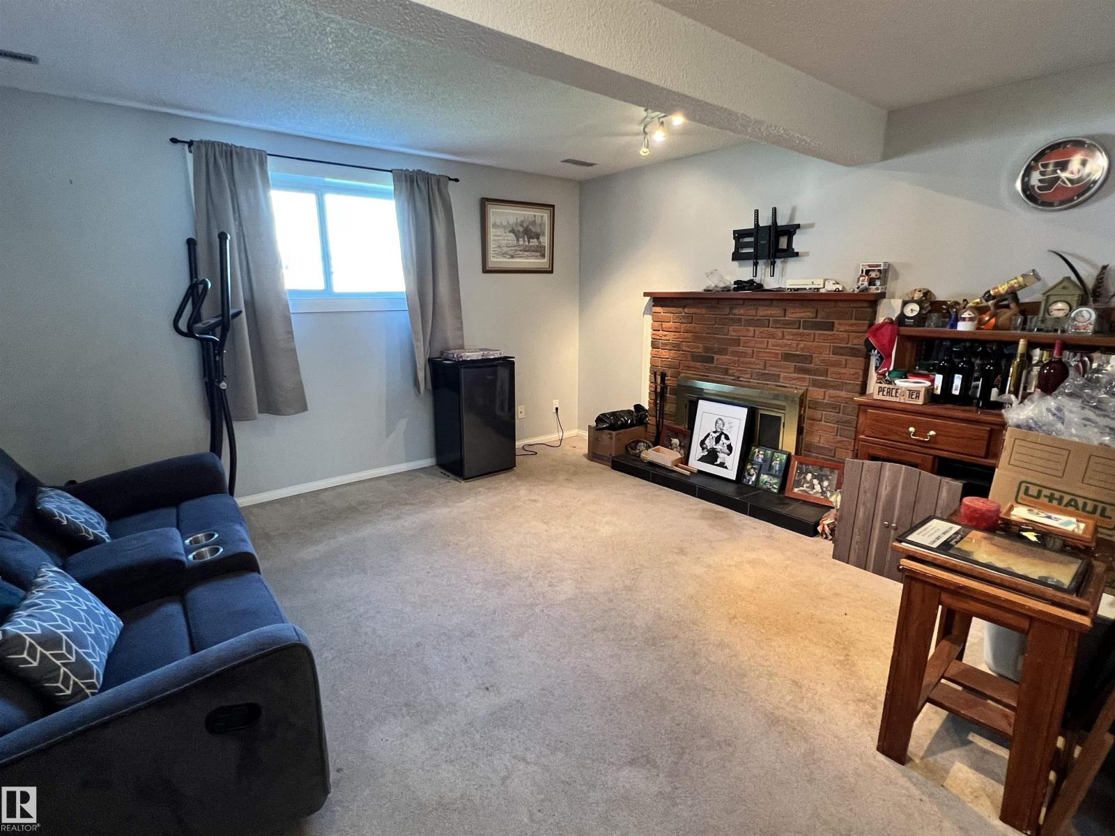 9305 97 AV - Image 17