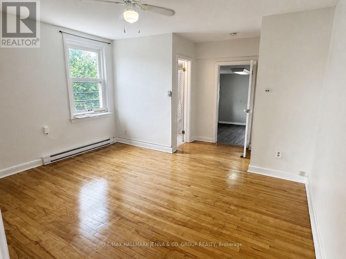 1 Bed, 1 Bath Multi-Family for Rent in Ottawa – 211 HANNAH STREET, Ottawa – MLS# X13654762 - Image 13