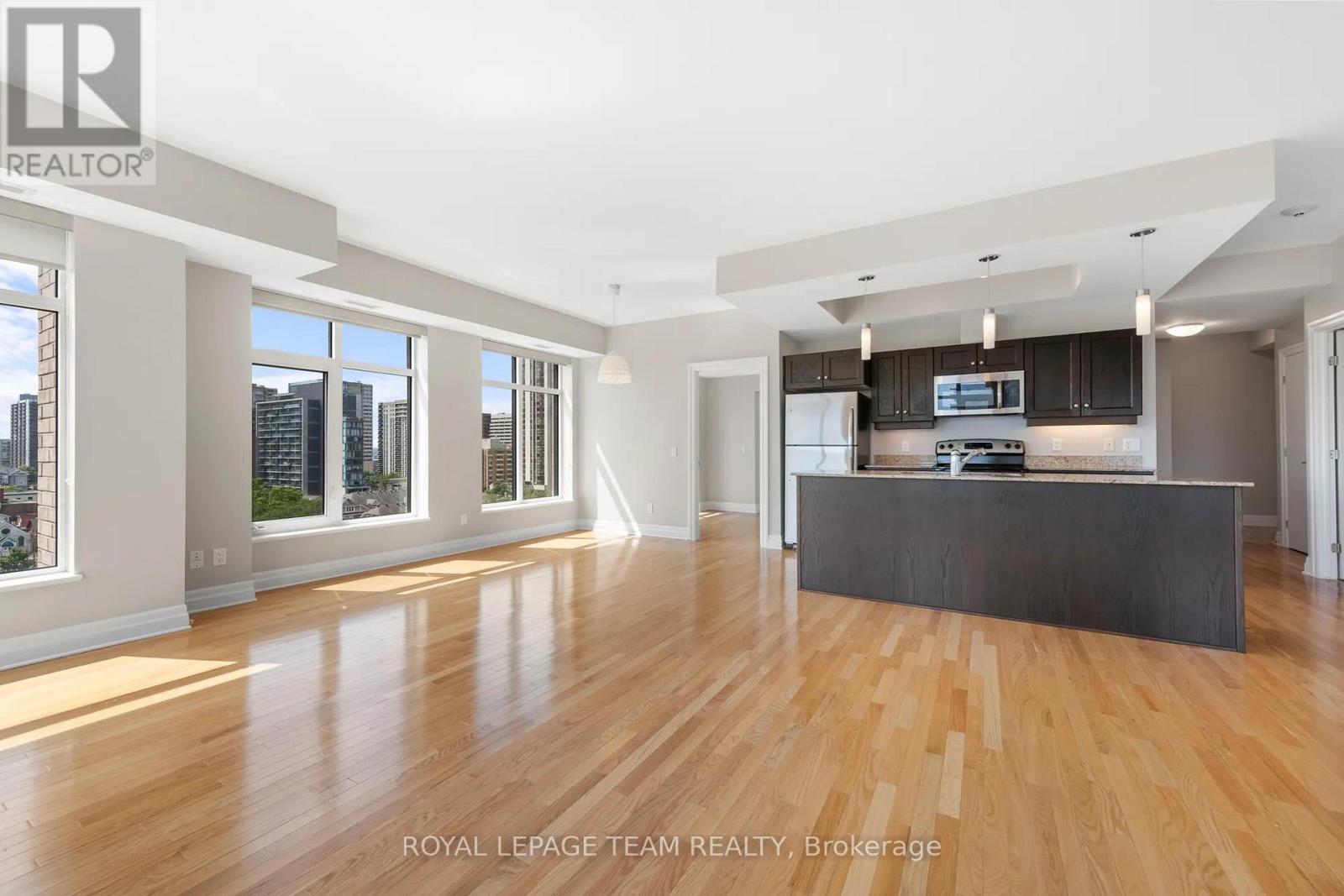 #1003 245 KENT STREET N - 19