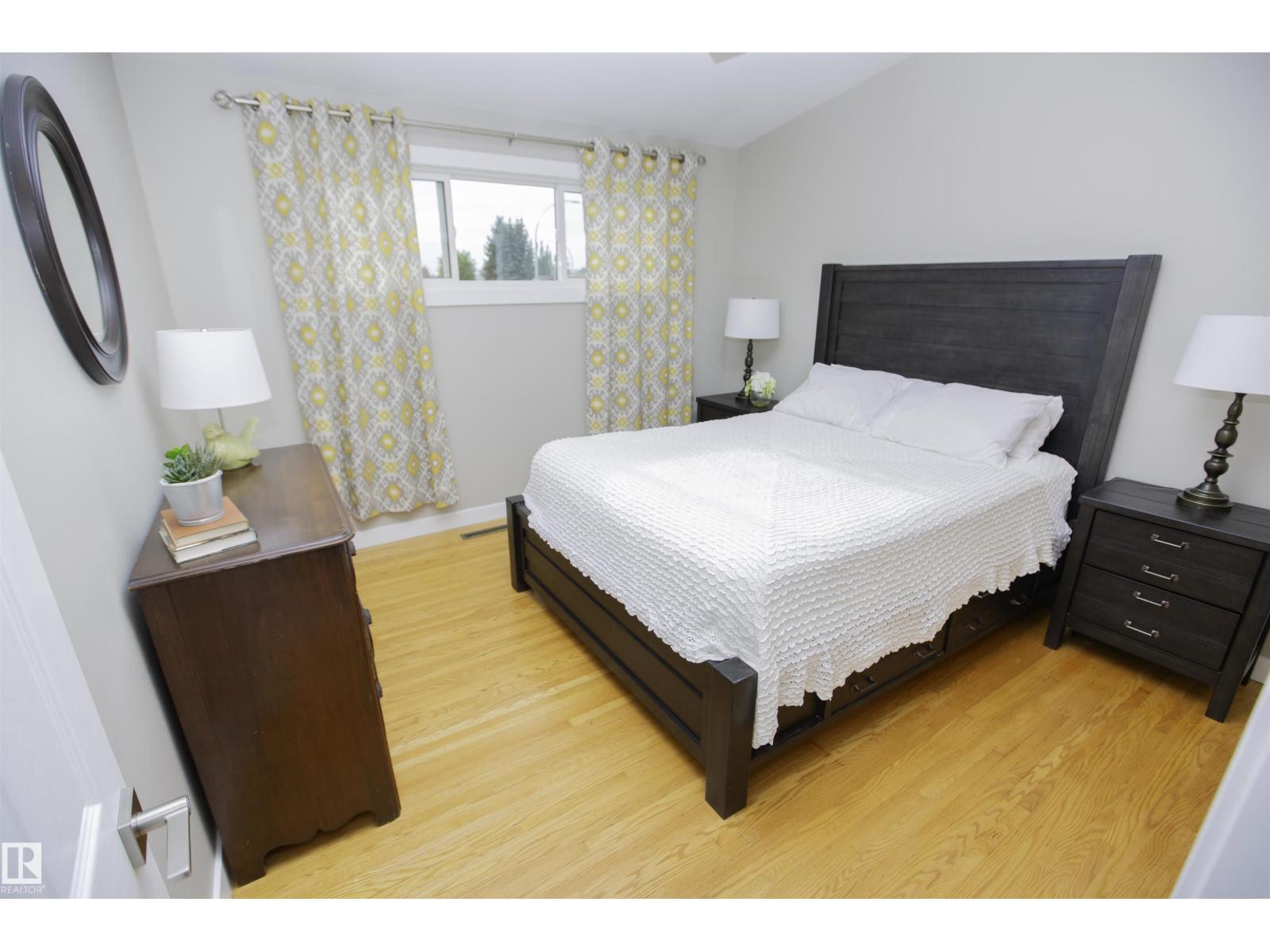 9107 58 ST NW - 10