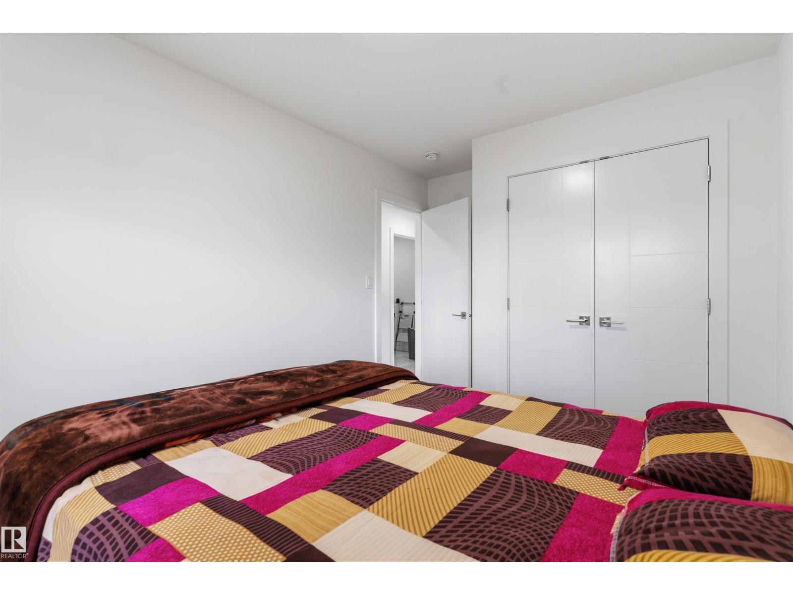 3606 41 AVE - Image 23