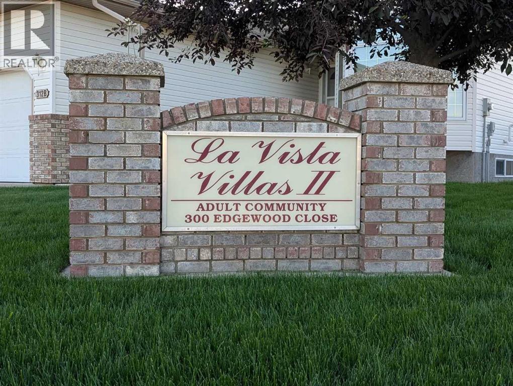 310B Edgewood Close, Camrose — photo 3