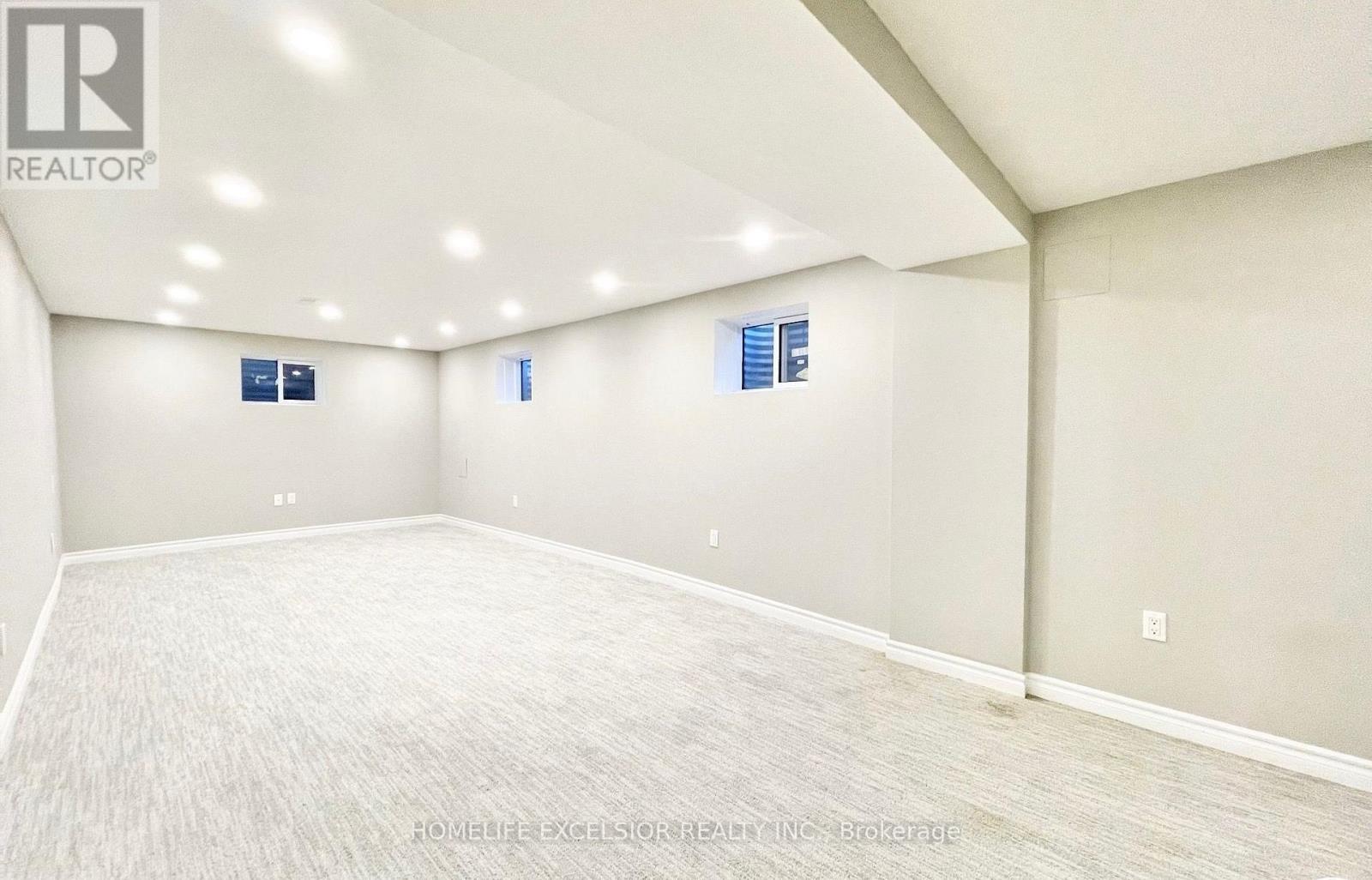 Photo of 34 Midcroft Drive