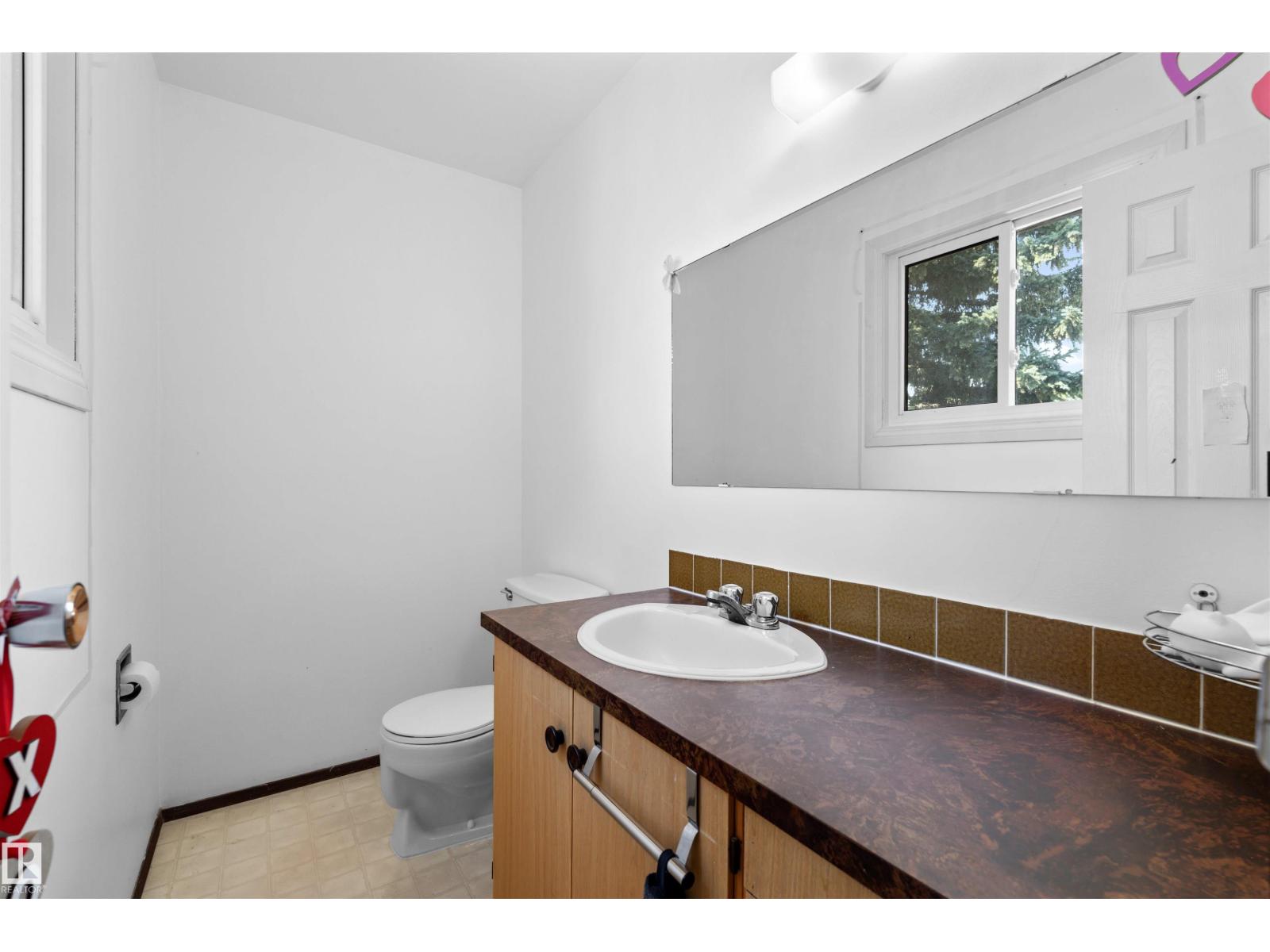 2730 105 ST NW - 12
