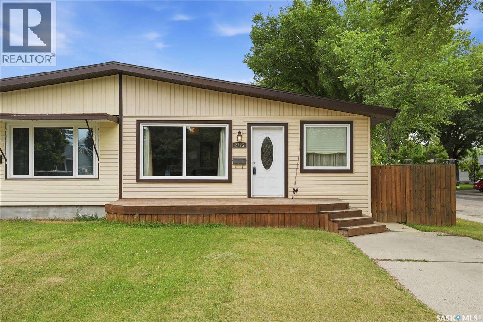 2715 Arlington AVENUE, Saskatoon — photo 3