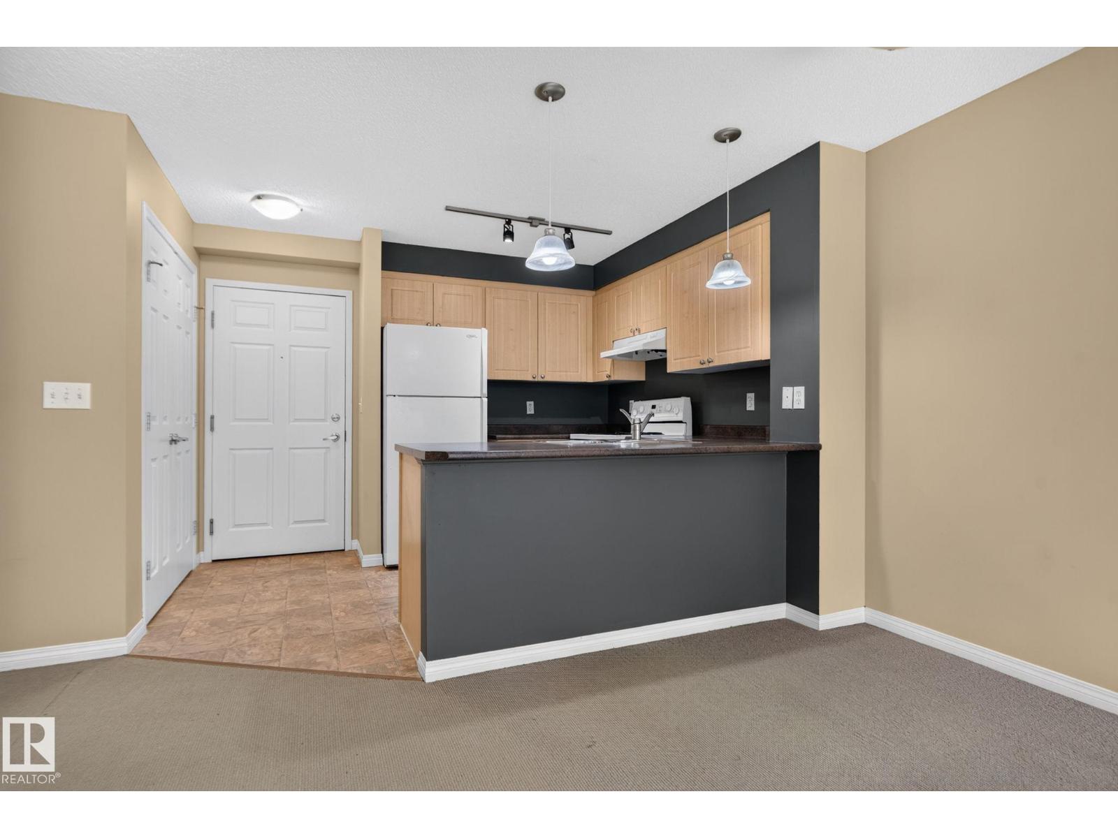 #214 630 MCALLISTER LO SW - 8