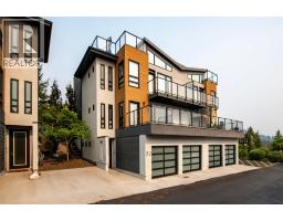 32 1818 Peak Point Court, West Kelowna