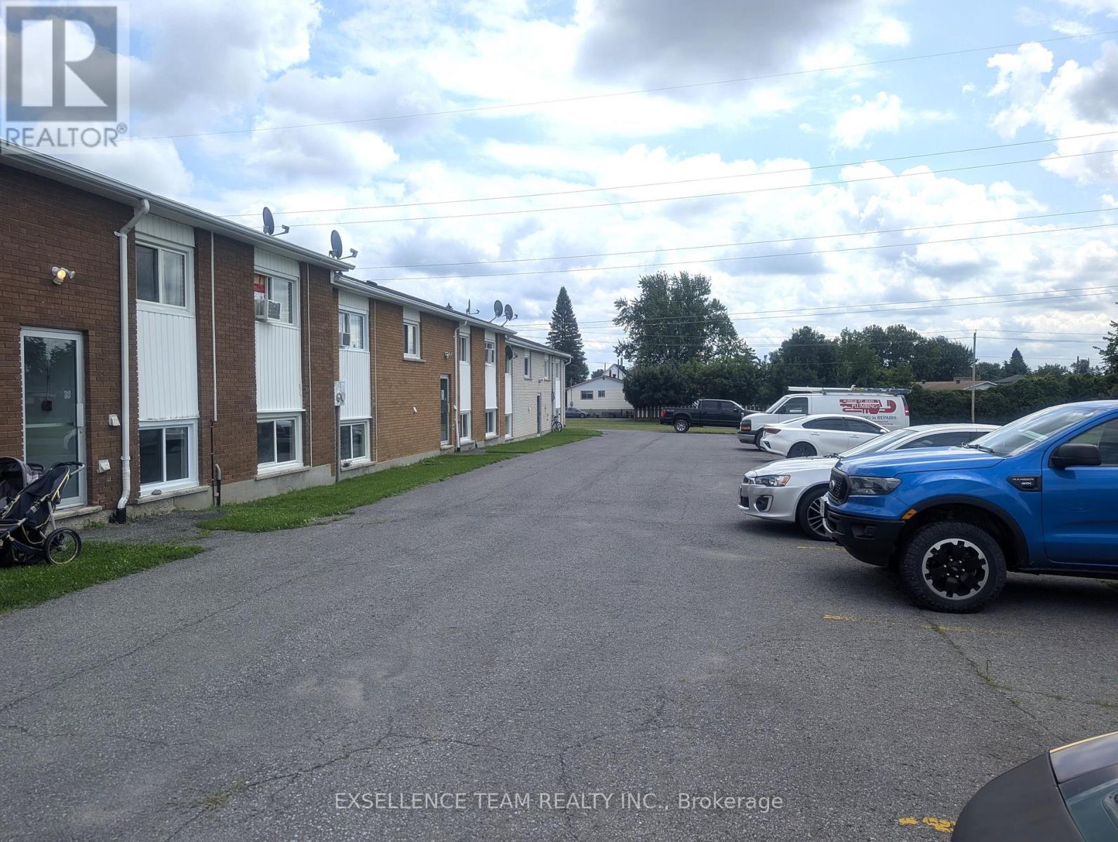 1450 ST MICHEL AVENUE - 3