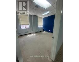 300 - 101 Dundas Street W, Whitby, ON L1N2M2 Photo 9