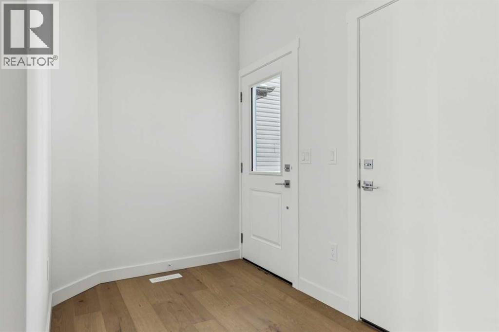 25 Linden Place