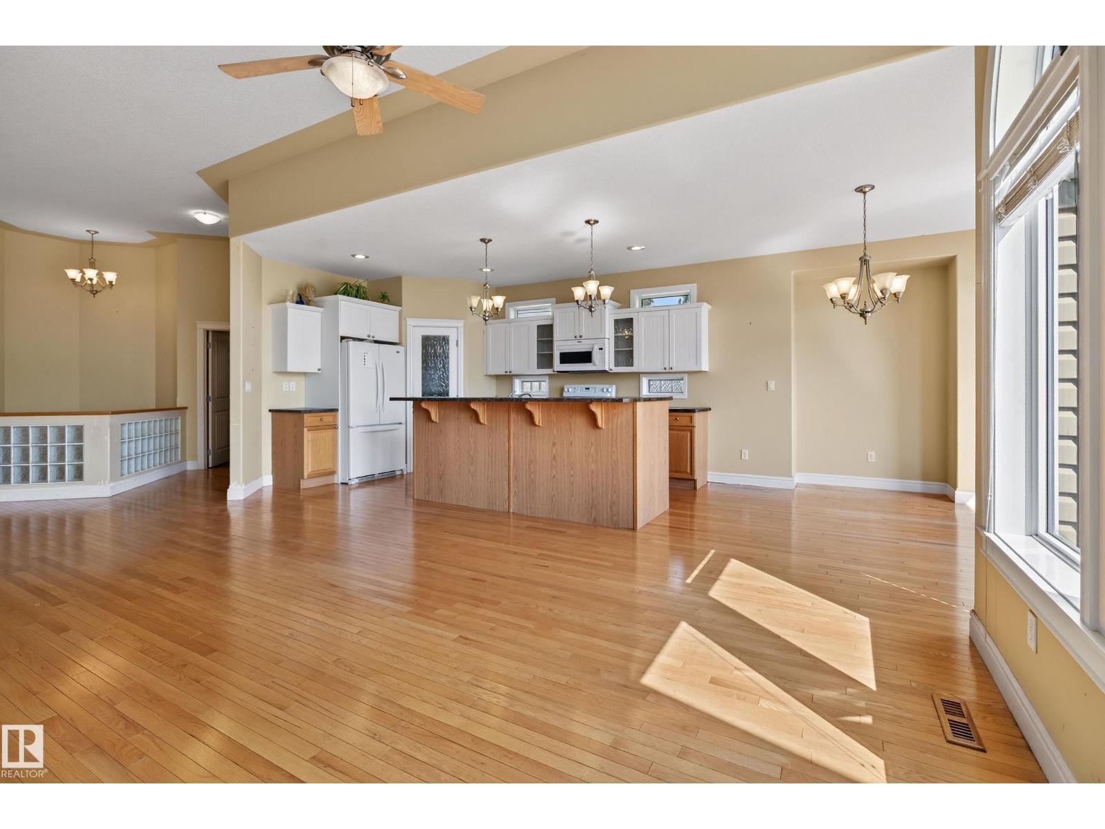 25 NORMANDEAU CR - Image 21