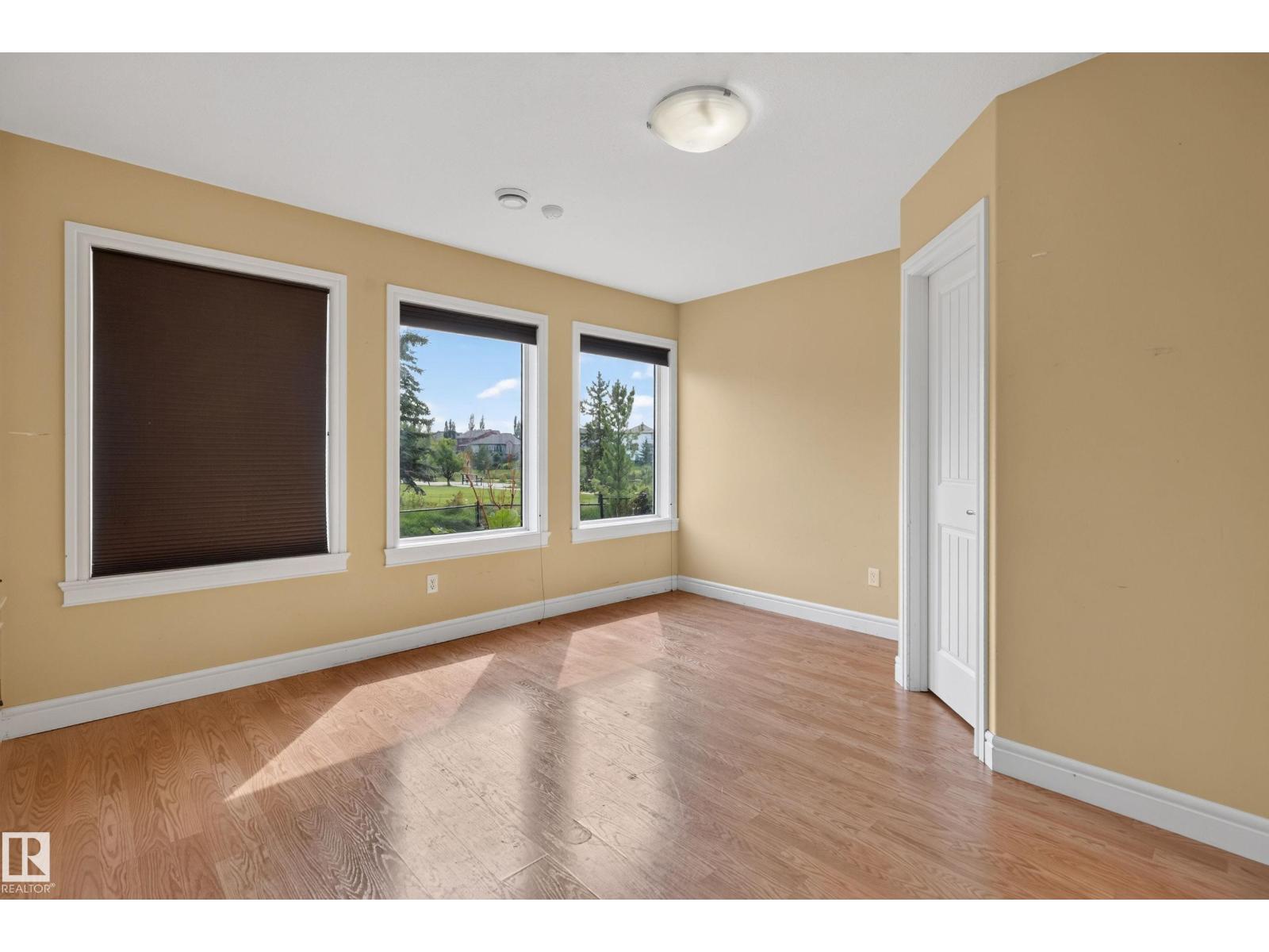 25 NORMANDEAU CR - Image 38