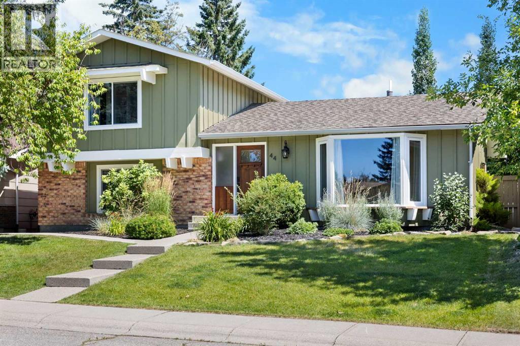 44 Sunmount Crescent SE, Sundance, Calgary photo 2
