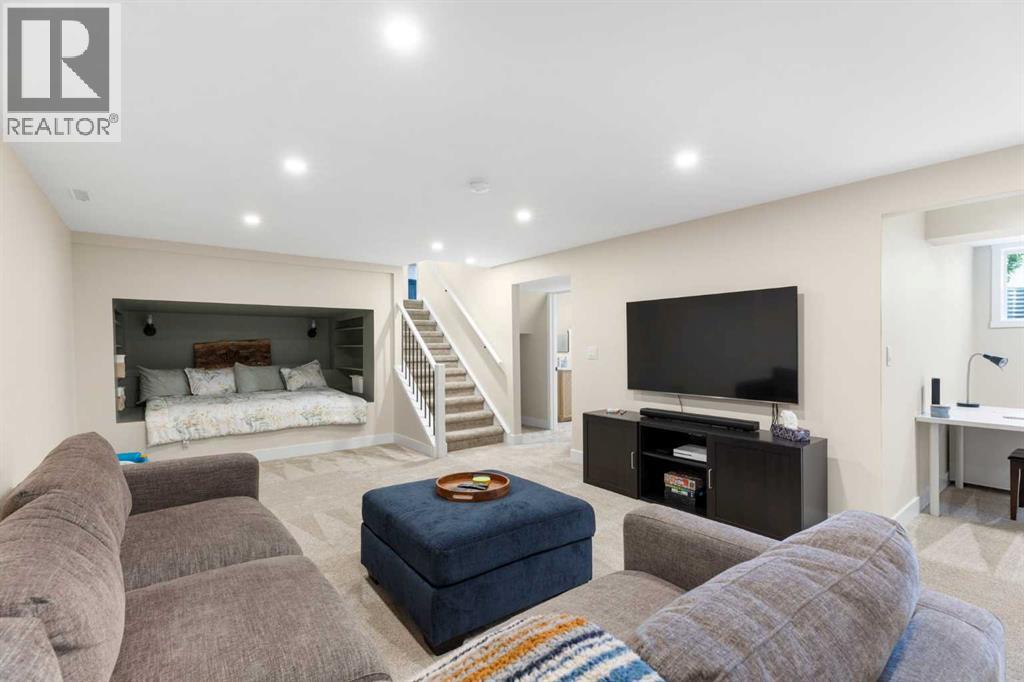 44 Sunmount Crescent Southeast - Photo 36