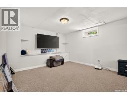 1142 Elgin Avenue, Moose Jaw, SK S6H4H1 Photo 32