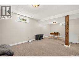 1142 Elgin Avenue, Moose Jaw, SK S6H4H1 Photo 33