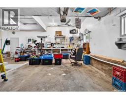 1142 Elgin Avenue, Moose Jaw, SK S6H4H1 Photo 43