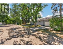 1142 Elgin Avenue, Moose Jaw, SK S6H4H1 Photo 57