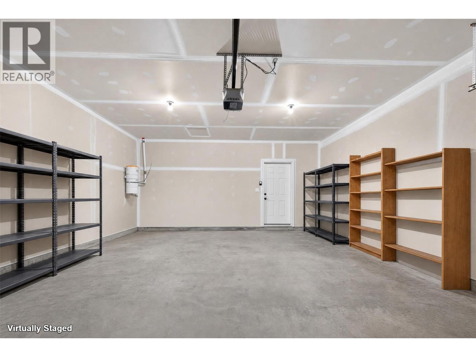 1040 Mt Revelstoke Place Unit# 14 Lot# 20, Vernon