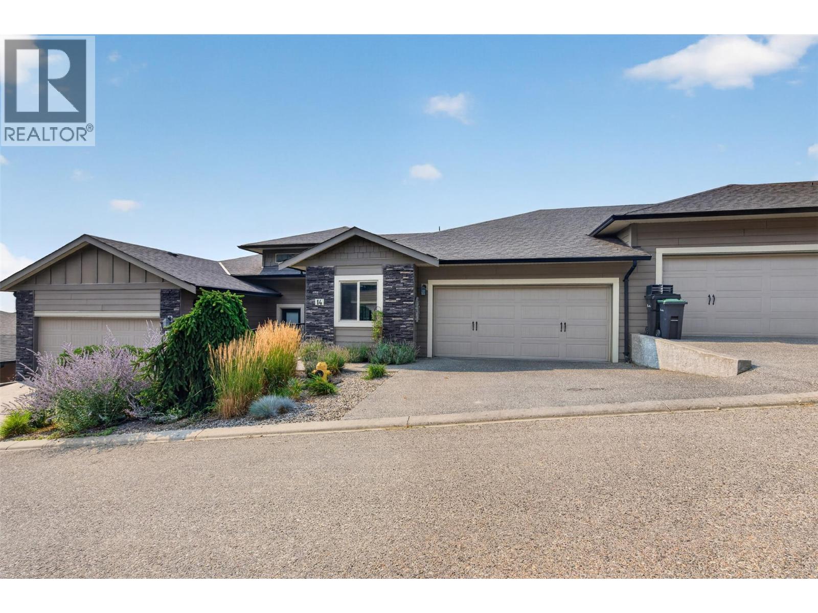 1040 Mt Revelstoke Place Unit# 14 Lot# 20, Vernon