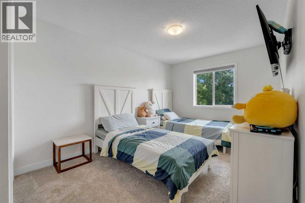 3409 2 Street NW - Image 24