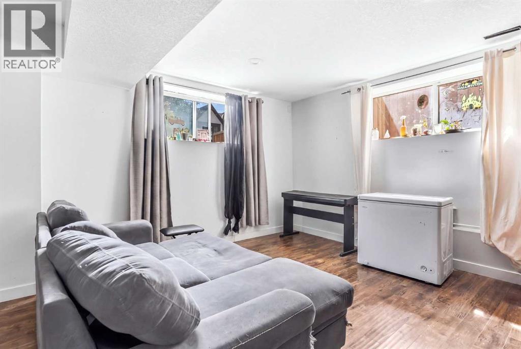 3409 2 Street NW - Image 30
