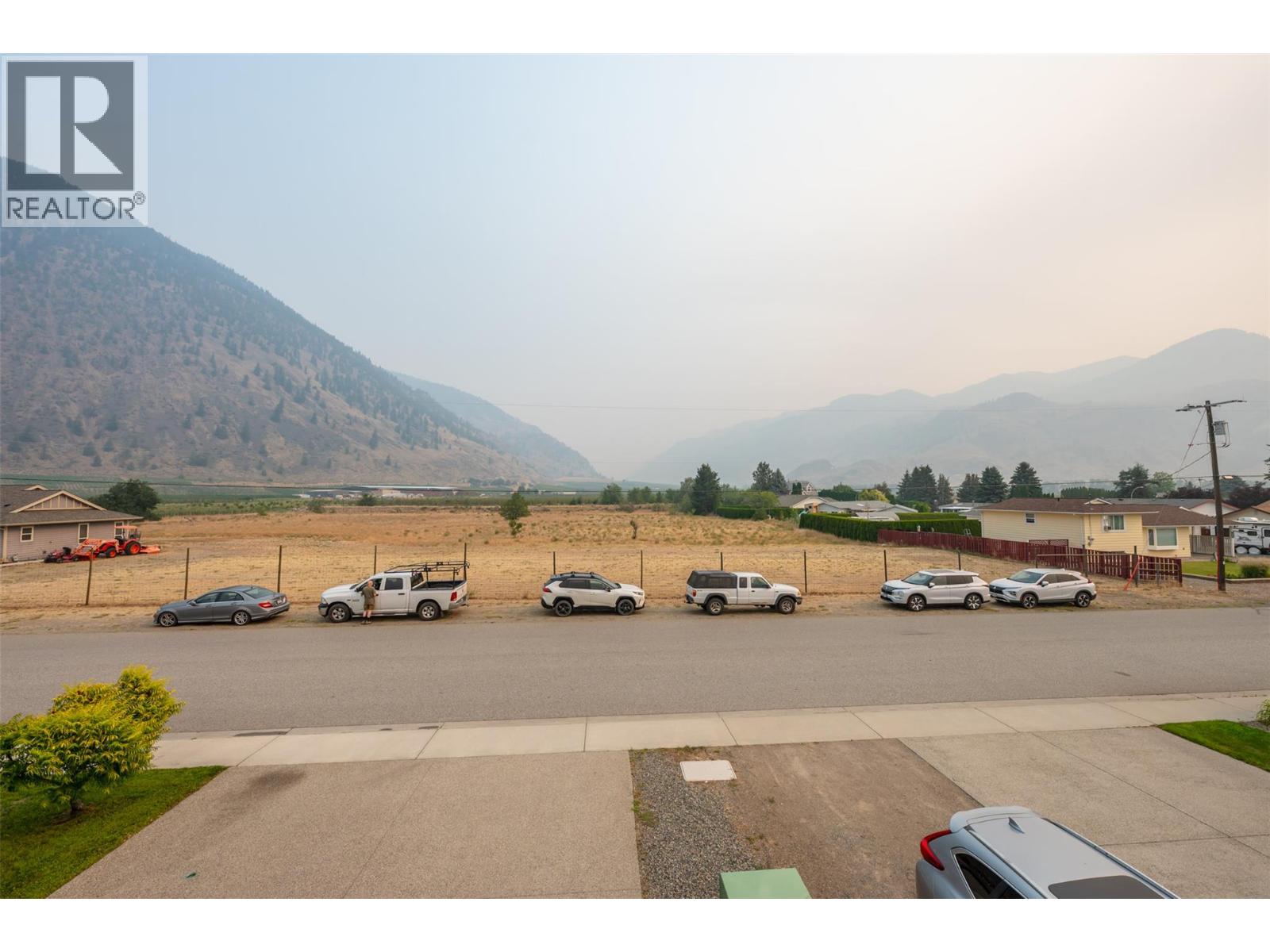317 2nd Avenue, Keremeos
