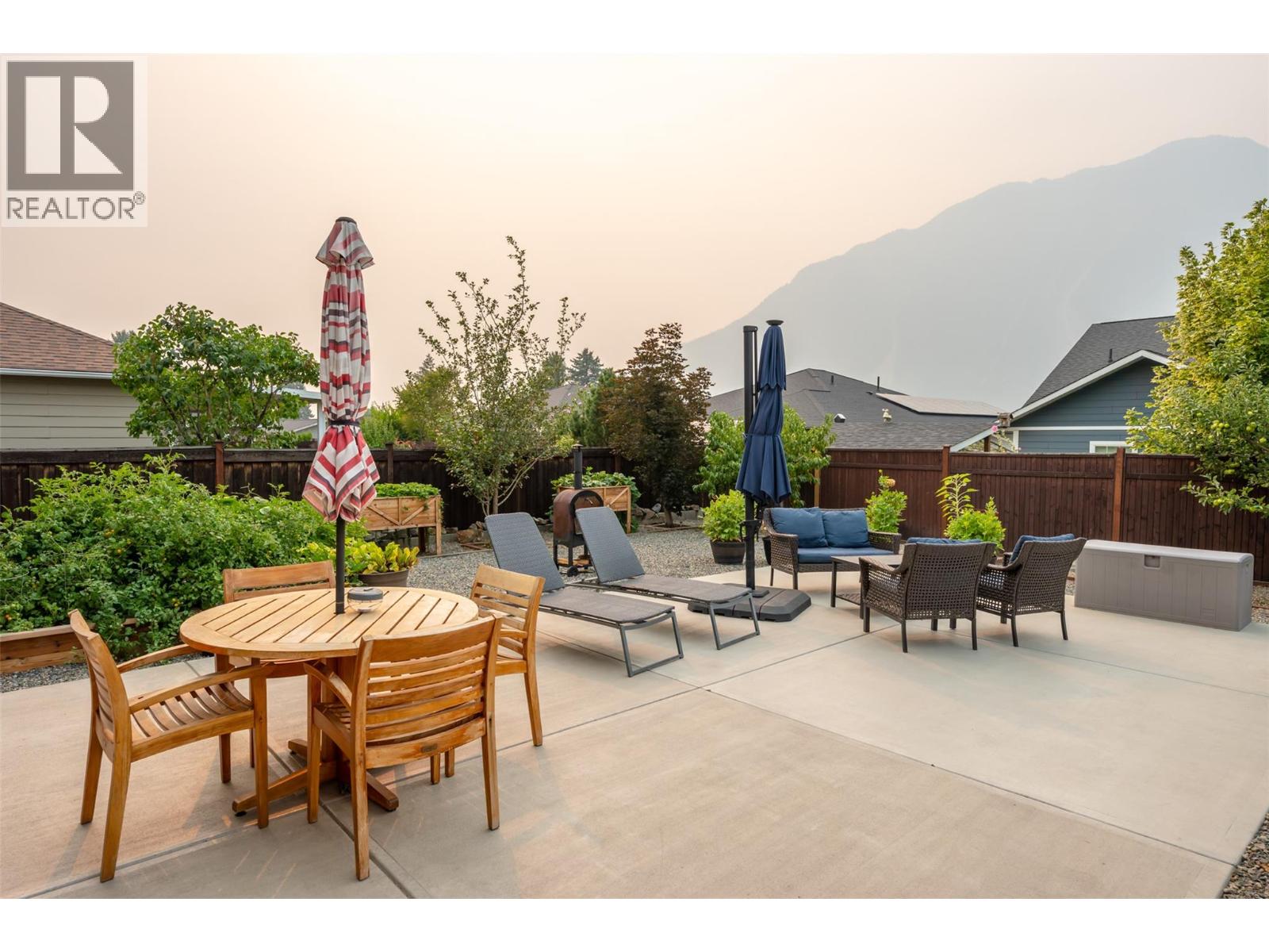 317 2nd Avenue, Keremeos