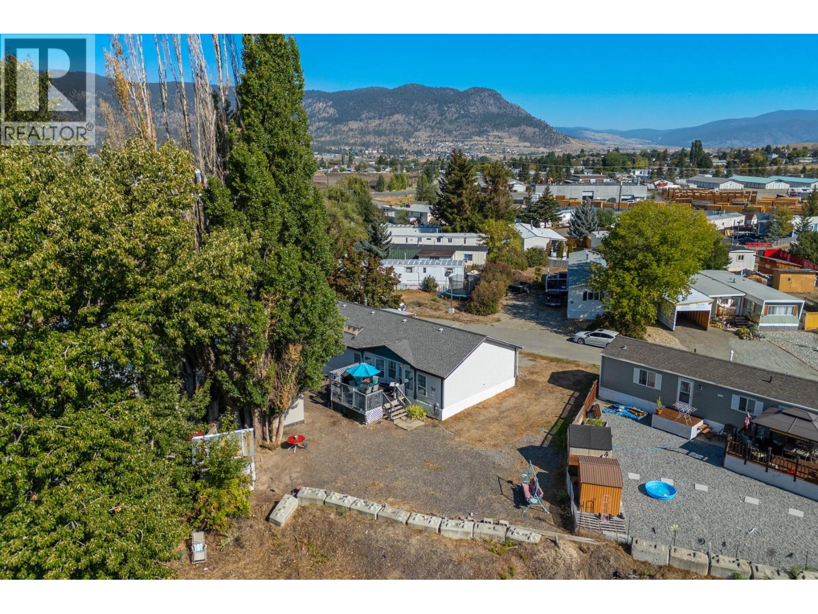 #34 1098 Houston Street - 44