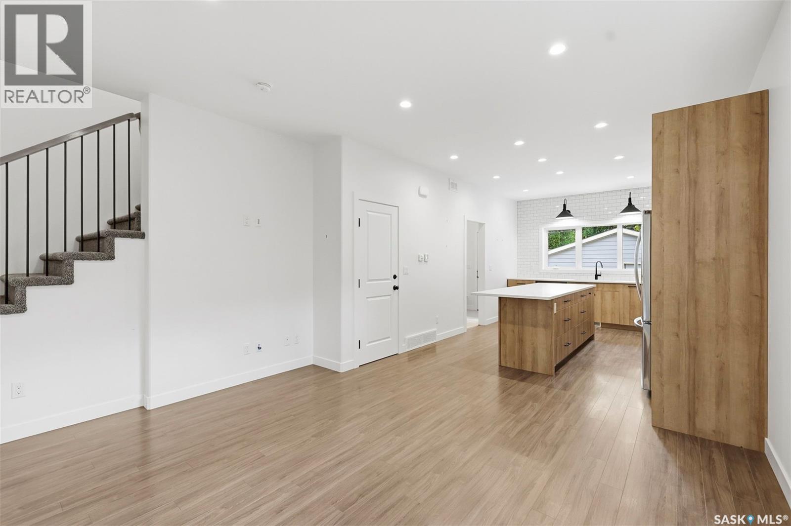 1402 Wiggins AVENUE S - 9