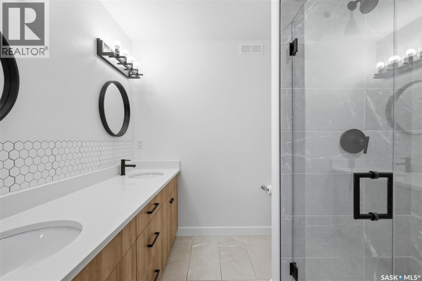 1402 Wiggins AVENUE S - 22