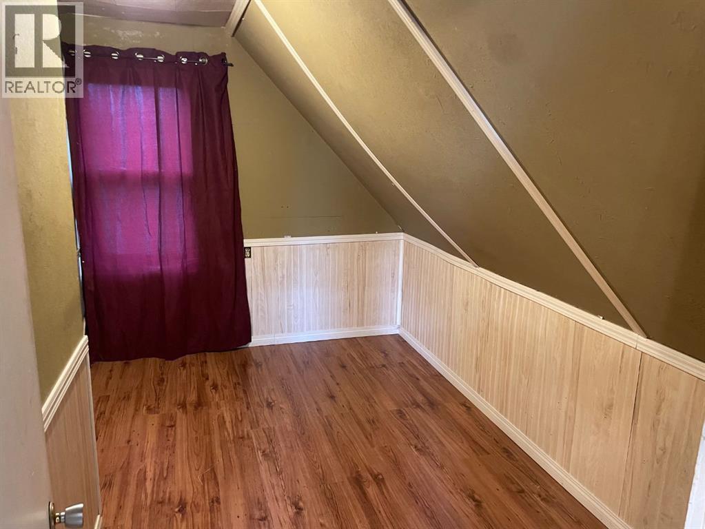 4630 53 Street - Image 7