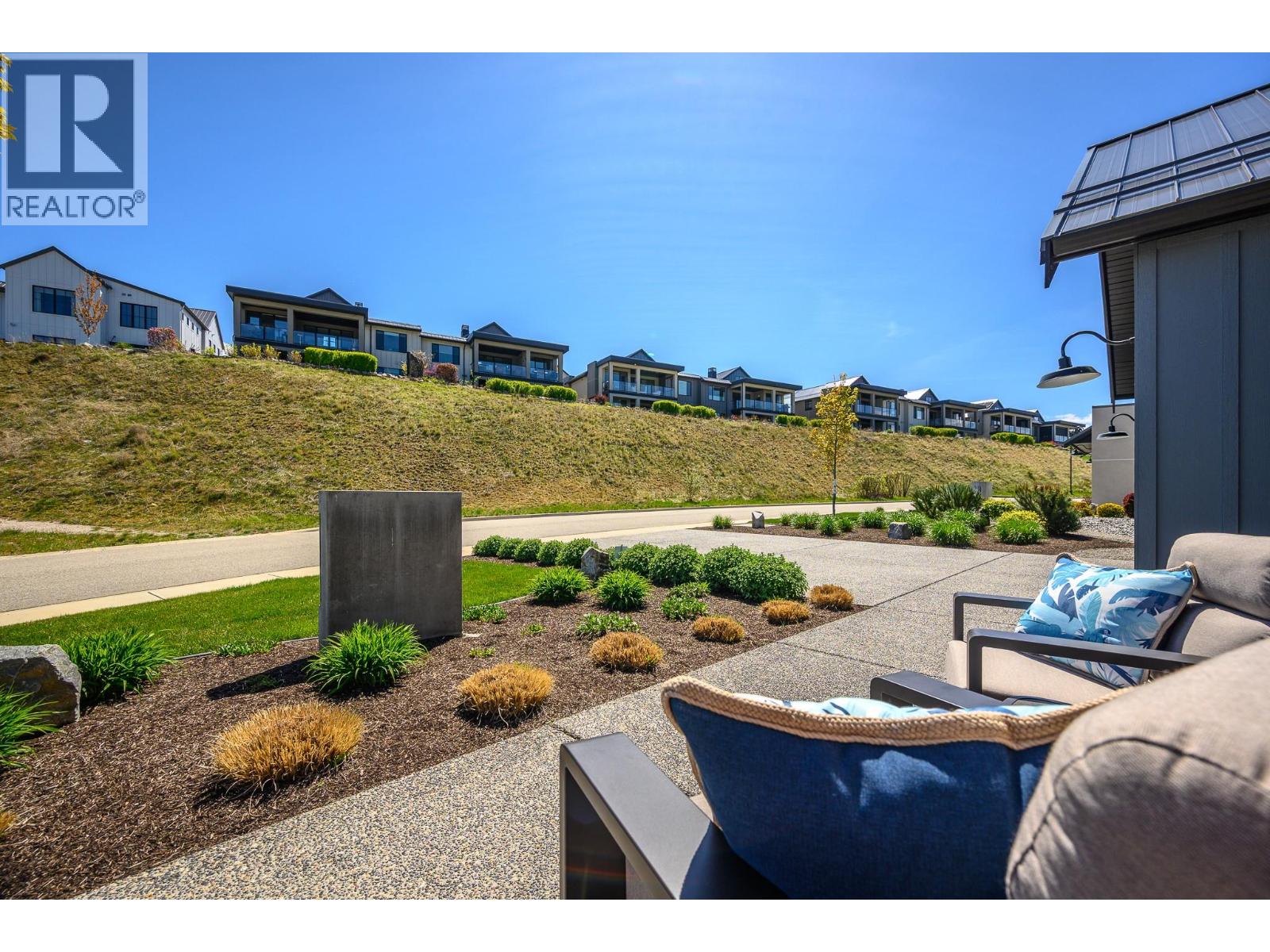291 Grange Drive - 6