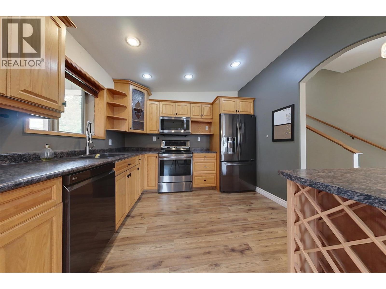1409 Southview Drive photo 8