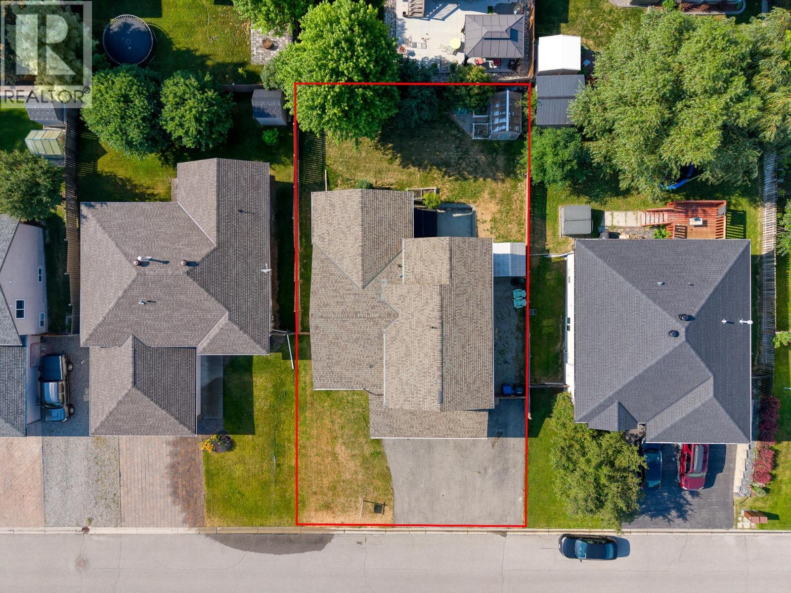 1409 Southview Drive photo 3