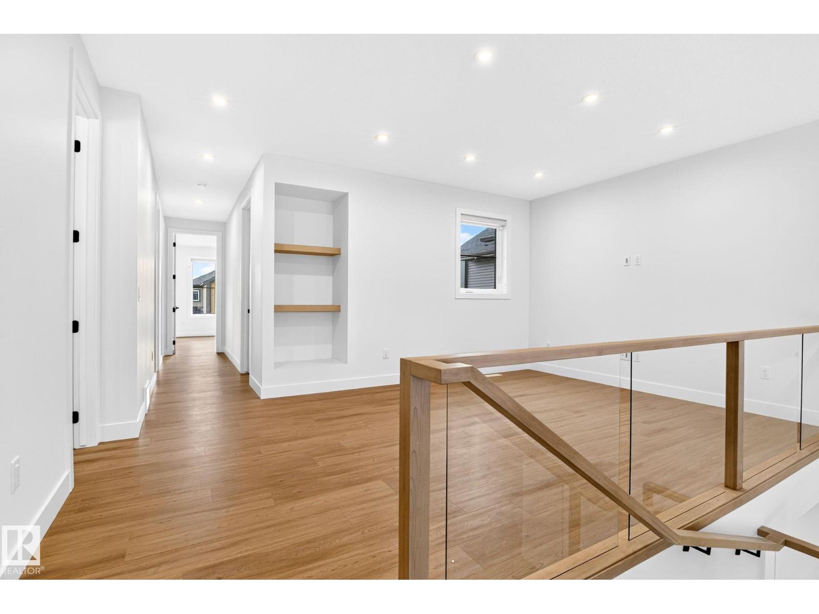 8790 Mayday LN SW - 44