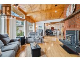 3pc Ensuite bath - 2402 Reid Avenue, Merritt, BC V1K1H6 Photo 13