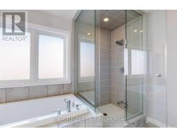 16 Caroline Carpenter Grove, Toronto, ON M3K0B1 Photo 6