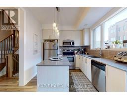 16 Caroline Carpenter Grove, Toronto, ON M3K0B1 Photo 9