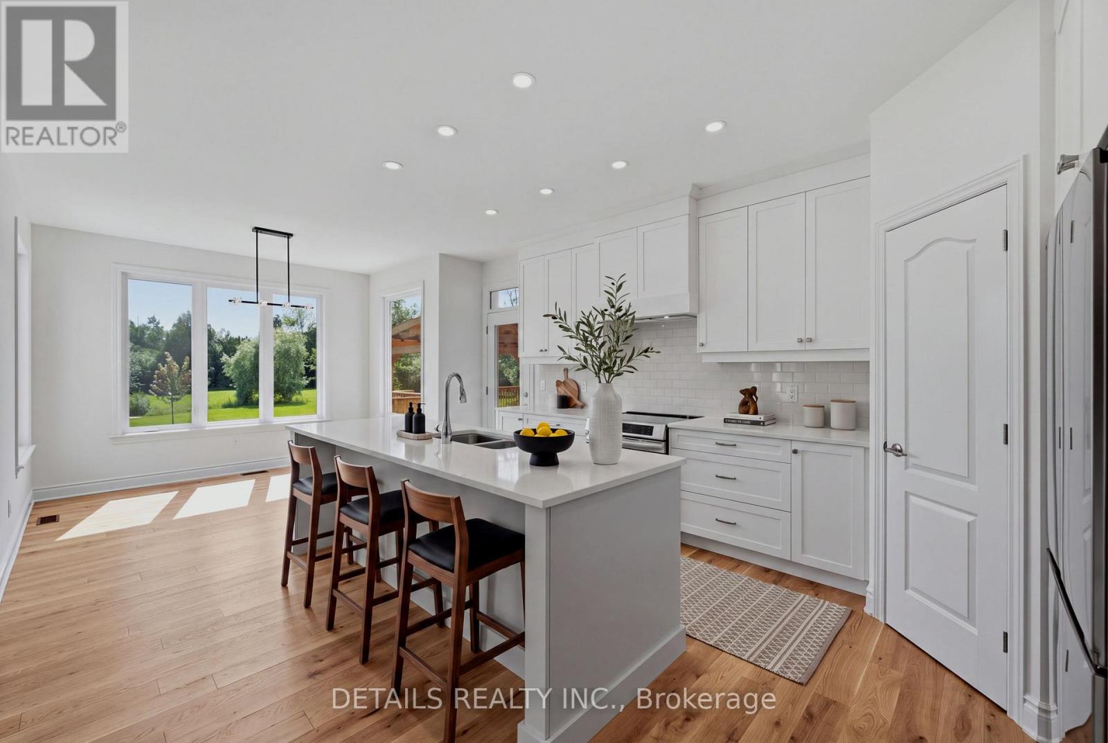 28 RIDINGVIEW CRESCENT - 13