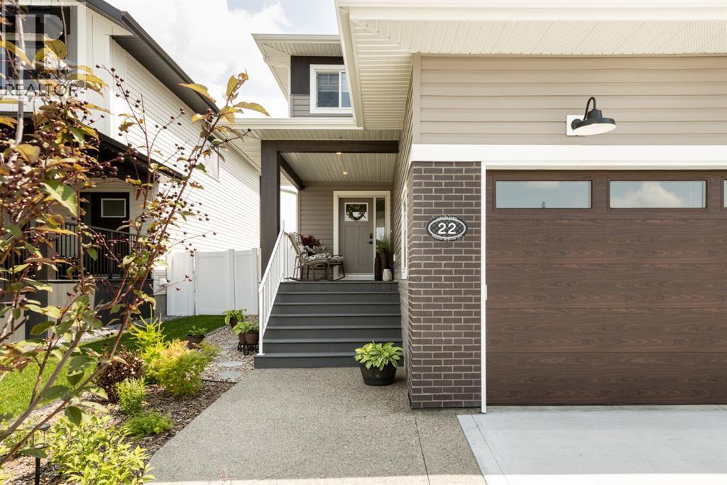 22 Napoleon Meadows Way, Innisfail — photo 3