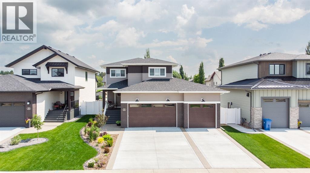 22 Napoleon Meadows Way, Innisfail — photo 2