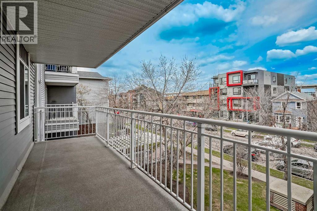 #310 1735 11 Avenue SW - 17