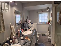 17 Gwendolen Avenue, Toronto, ON M2N1A1 Photo 20