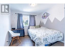 65 Lyfytt Crescent, Barrie, ON L4N7X5 Photo 15