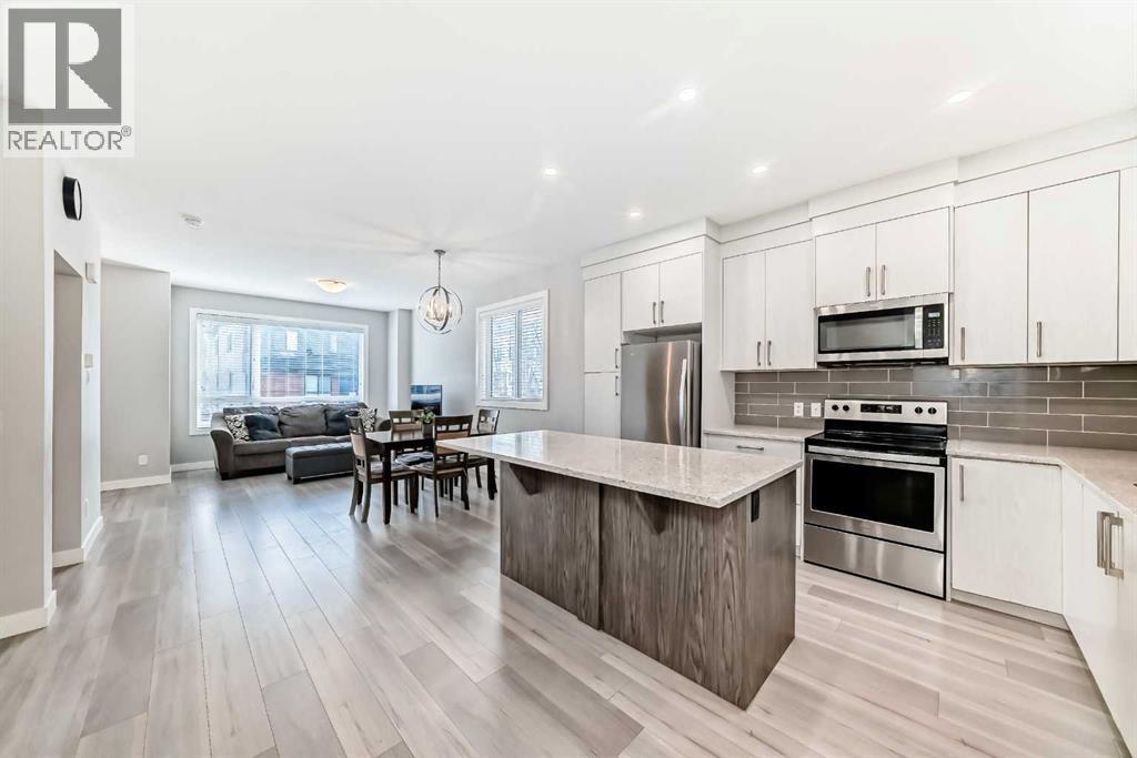111 Redstone Crescent NE - 1