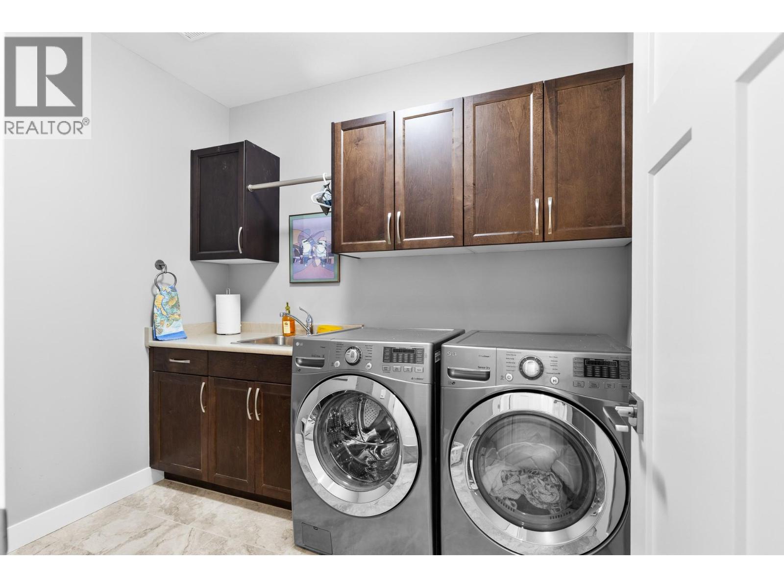 #34 1870 Rosealee Lane - Image 41