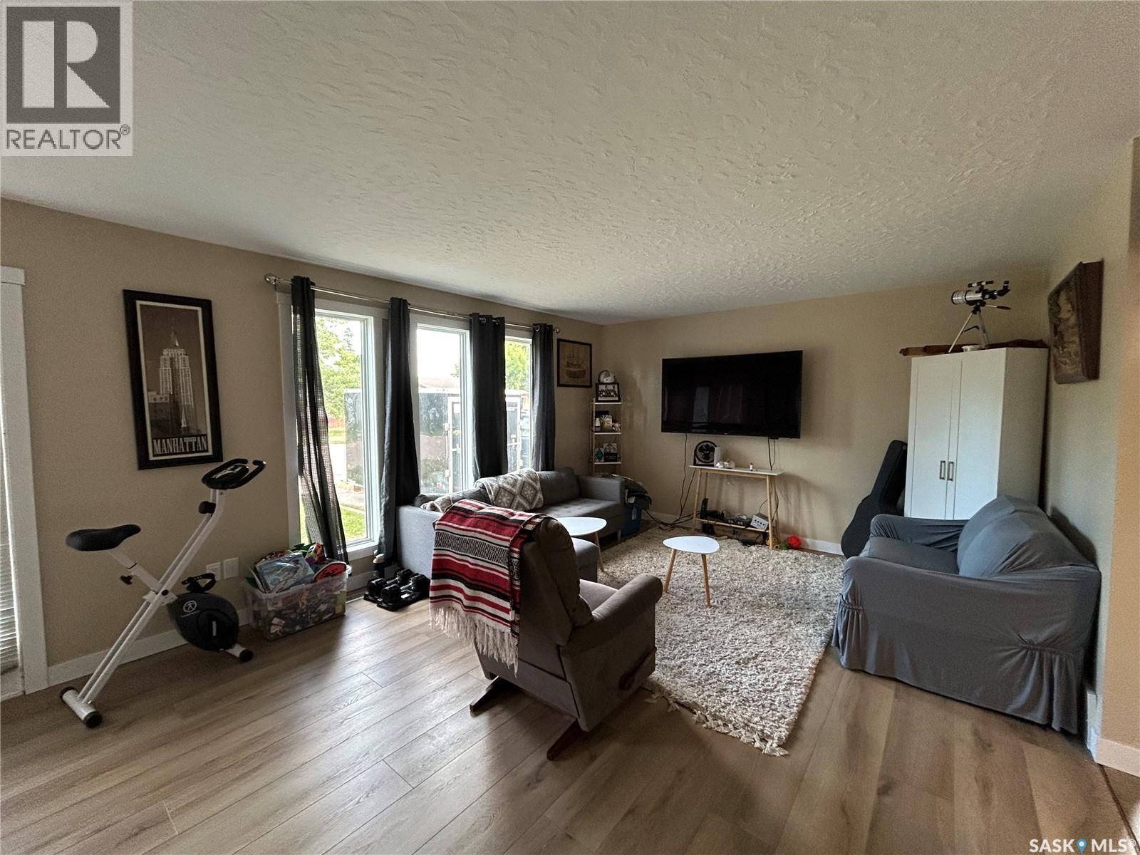 531 6th STREET, Humboldt — photo 3